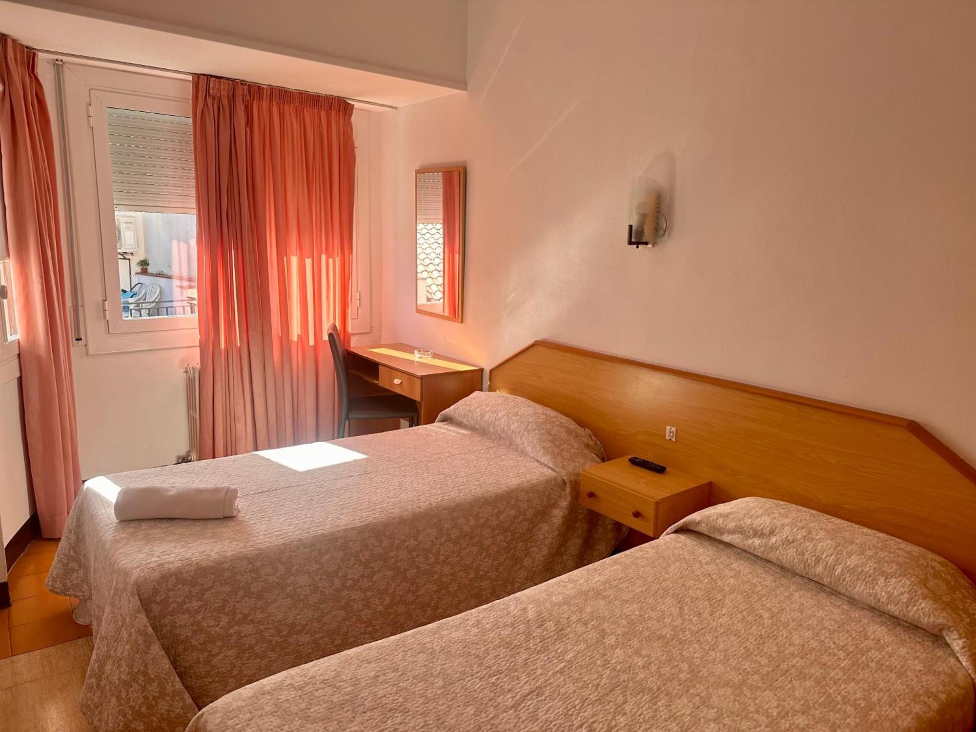 Fonda Can Setmanes Blanes Dış mekan fotoğraf